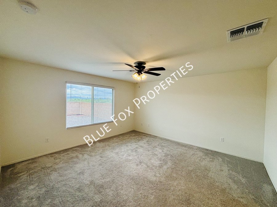 6563 West Camino Pizarro property image
