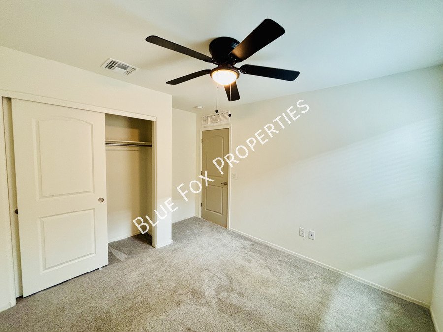 6563 West Camino Pizarro property image