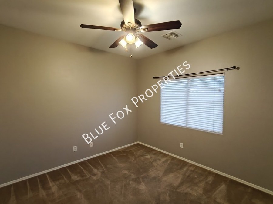 250 E Calle Puente Azul property image