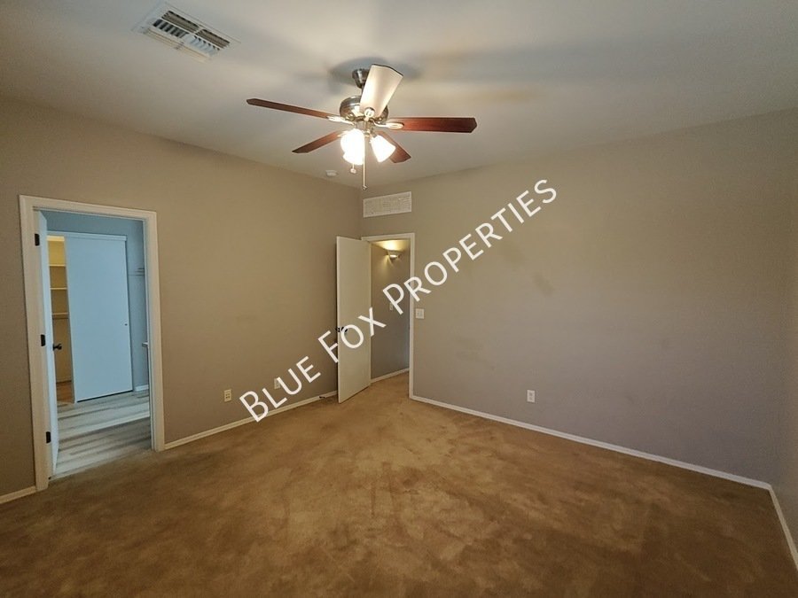 250 E Calle Puente Azul property image