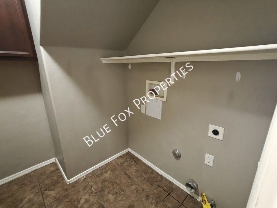 250 E Calle Puente Azul property image