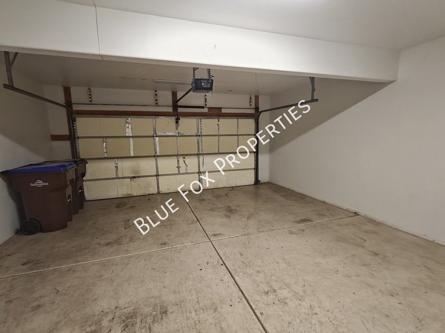 250 E Calle Puente Azul property image
