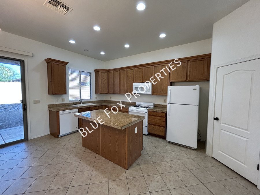 1194 W. Rodriguez Road property image