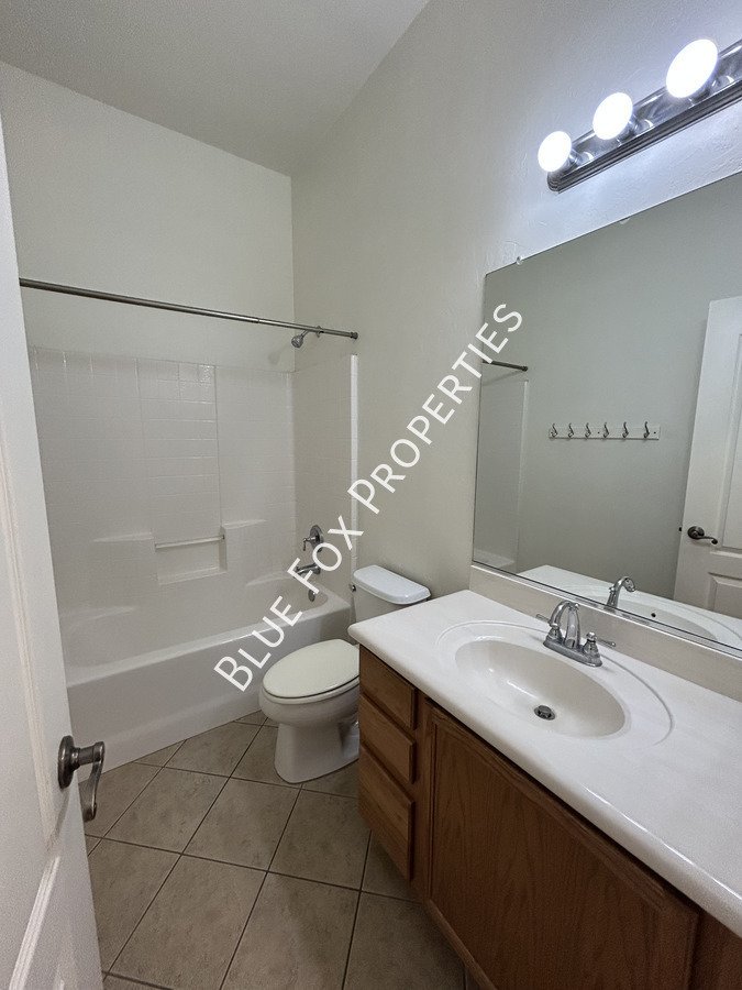 1194 W. Rodriguez Road property image