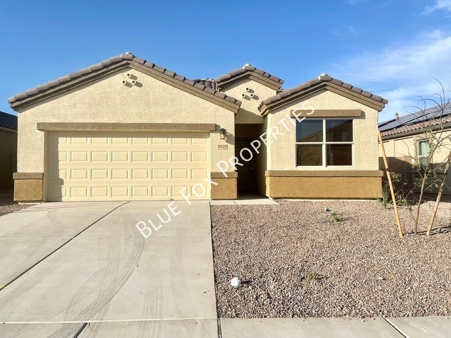 9225 W. Trotting Wolf Trail property image
