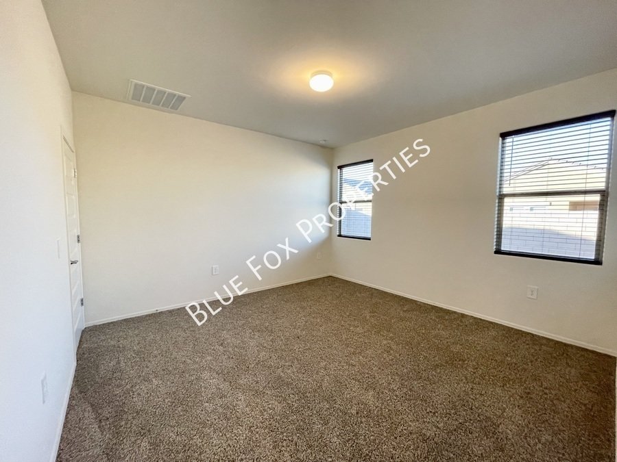 9225 W. Trotting Wolf Trail property image