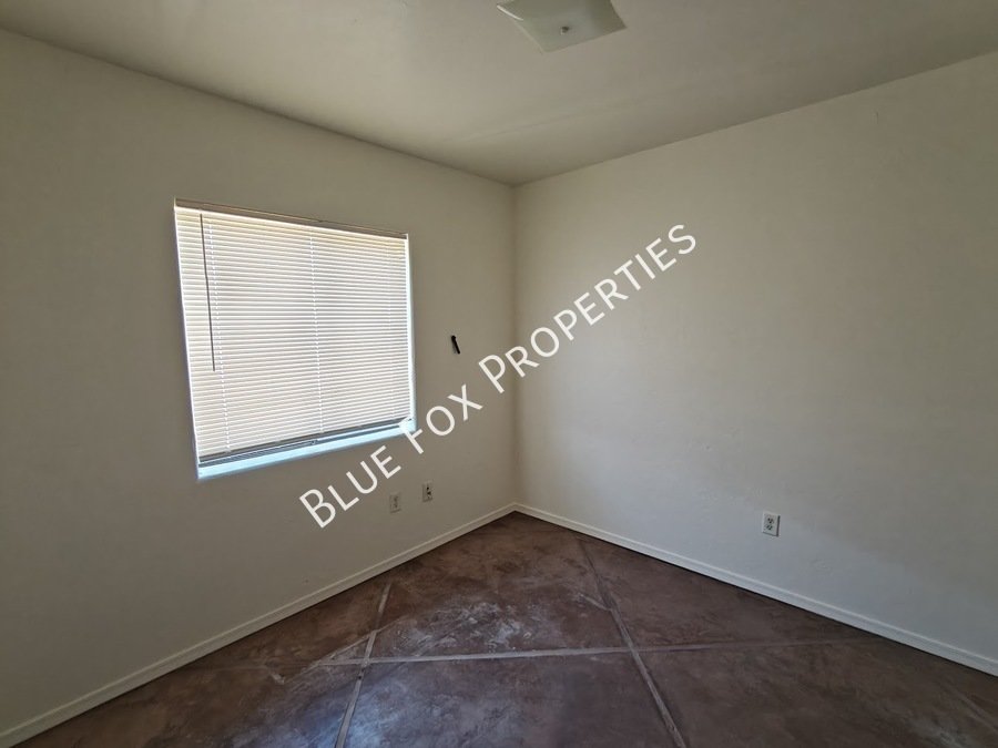 Duplex unit with private yard and parking! property image