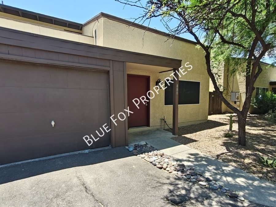 880 E Peppergrass Lane property image