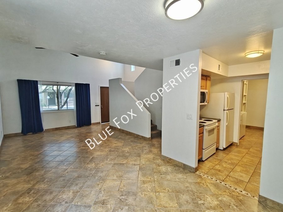 880 E Peppergrass Lane property image