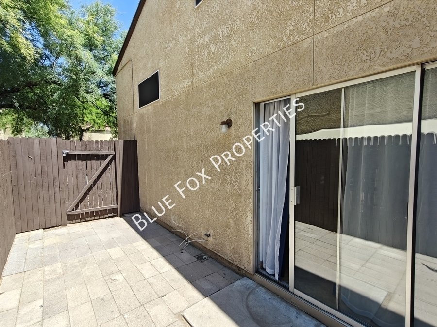 880 E Peppergrass Lane property image