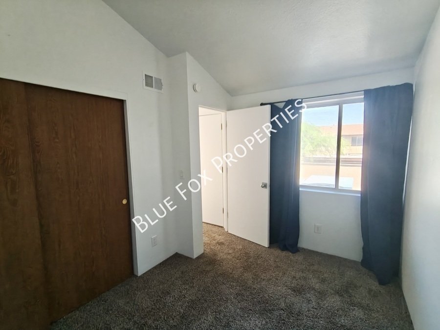880 E Peppergrass Lane property image