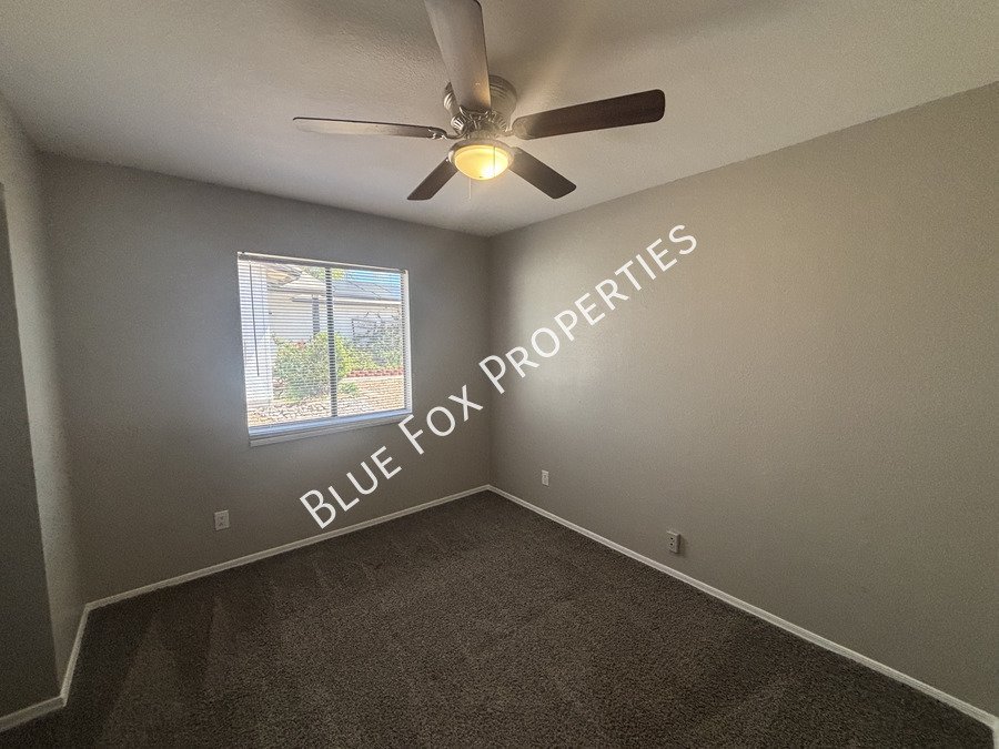 9825 N Camino Vado property image