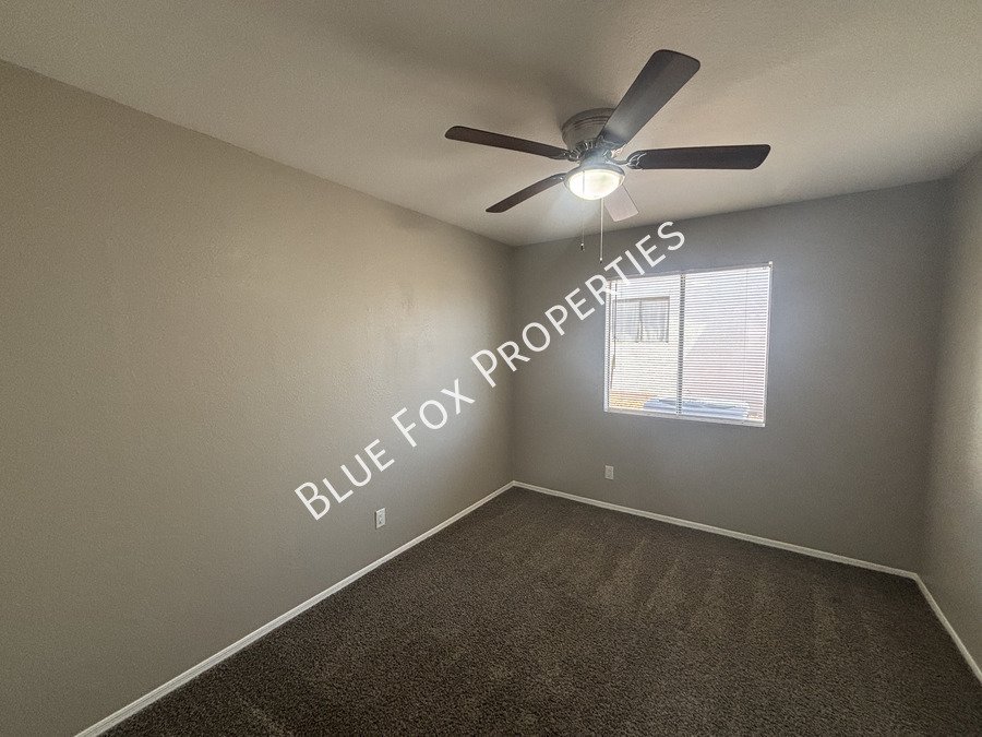 9825 N Camino Vado property image