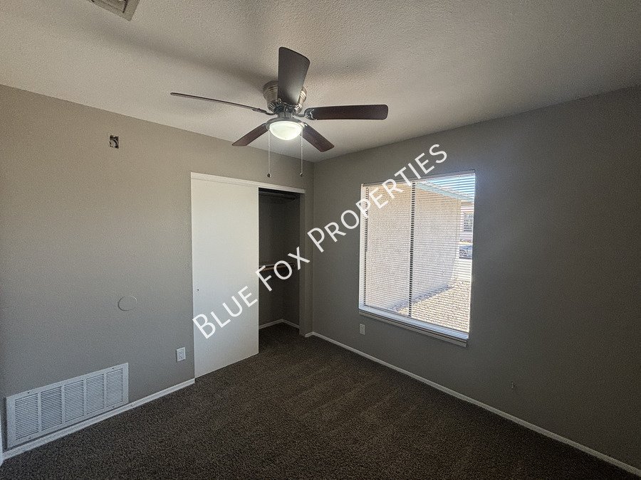 9825 N Camino Vado property image