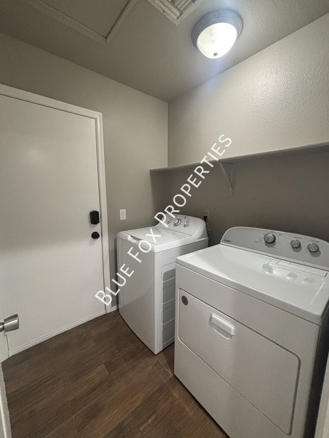 9825 N Camino Vado property image