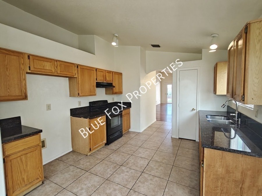 3313 W. Millstone Place property image