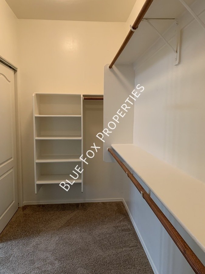 4 bed, 2 bath home in desirable neighborhood, no neighbors behind offers privacy. property image