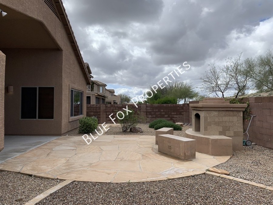 4 bed, 2 bath home in desirable neighborhood, no neighbors behind offers privacy. property image
