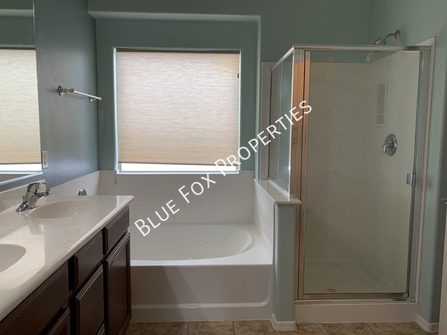 4 bed, 2 bath home in desirable neighborhood, no neighbors behind offers privacy. property image