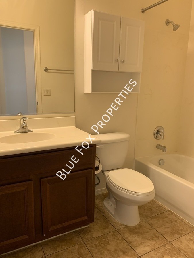 4 bed, 2 bath home in desirable neighborhood, no neighbors behind offers privacy. property image