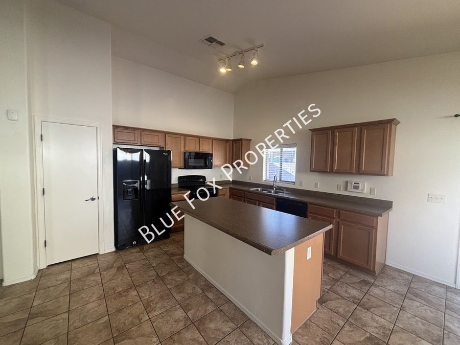 167 W Calle Patio Lindo property image