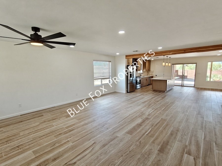 5440 W Placita De La Promesa property image