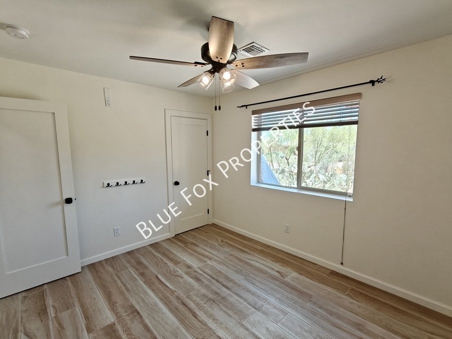 5440 W Placita De La Promesa property image