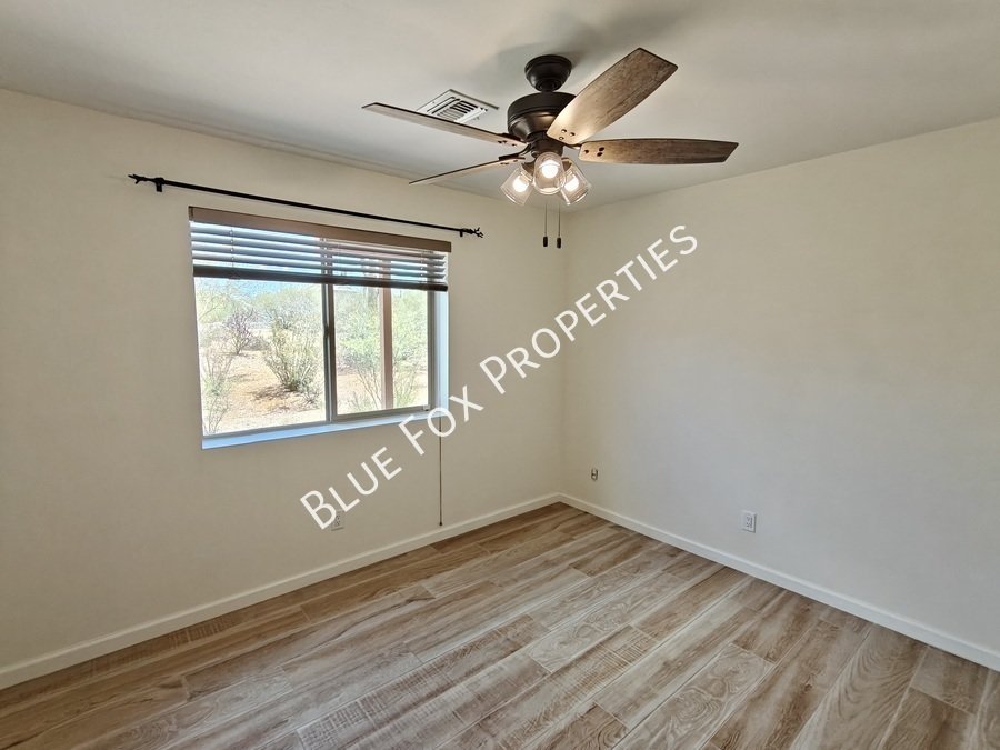 5440 W Placita De La Promesa property image