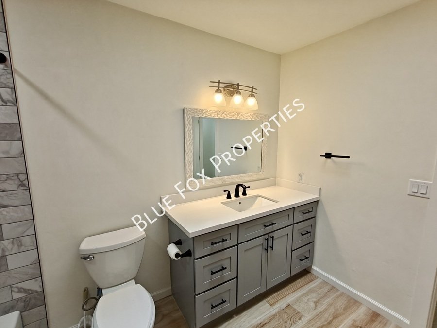 5440 W Placita De La Promesa property image