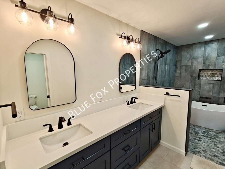 5440 W Placita De La Promesa property image