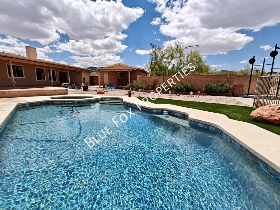 5440 W Placita De La Promesa property image