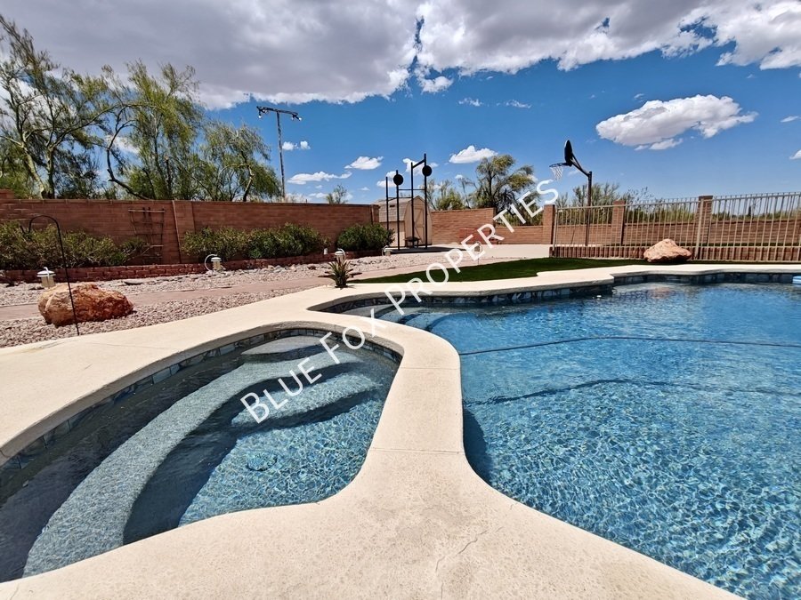 5440 W Placita De La Promesa property image