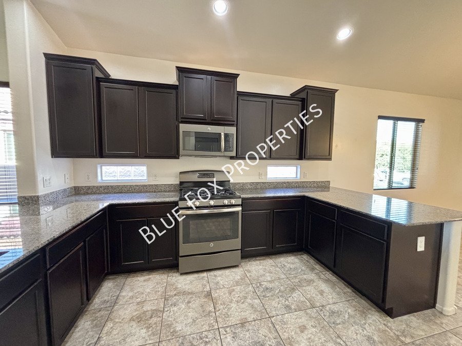 9906 North Niobrara Way property image