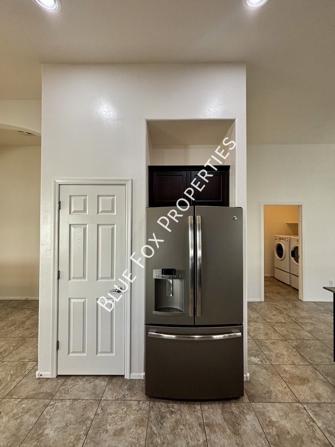 9906 North Niobrara Way property image