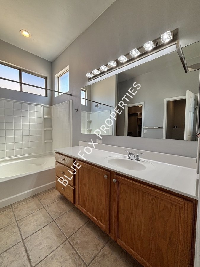 3715 S Escalante Oasis Place property image