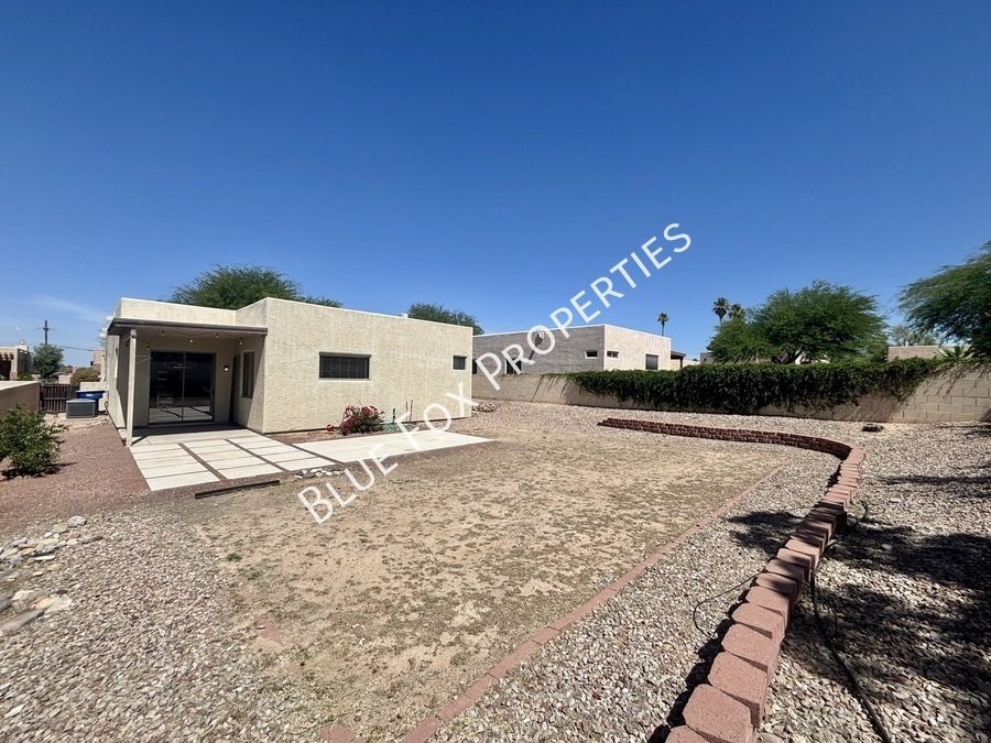 3715 S Escalante Oasis Place property image
