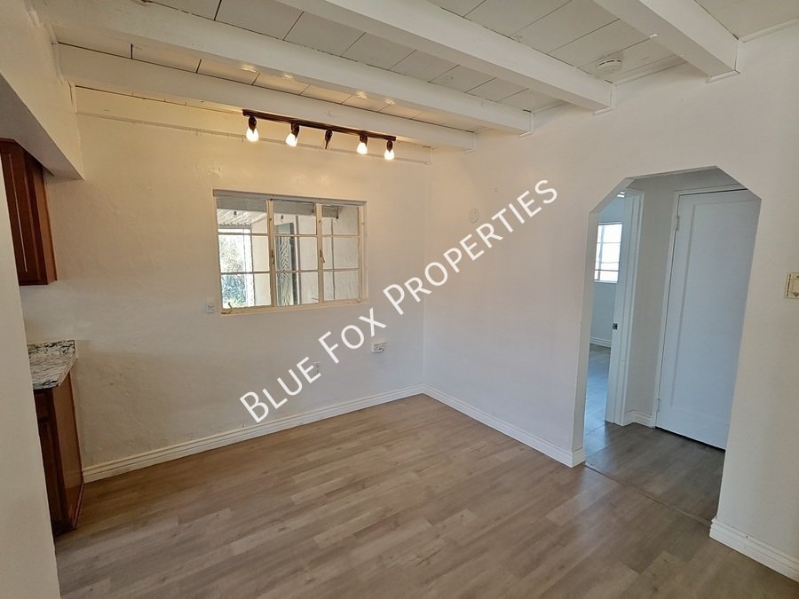 2233 N Isabel Blvd property image