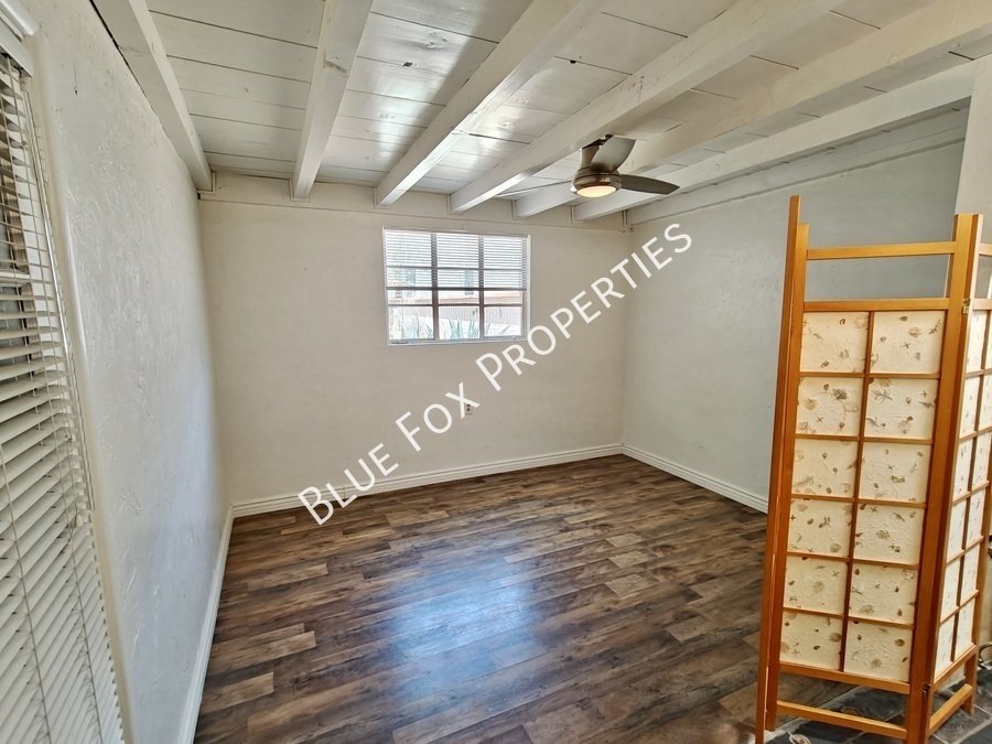 2233 N Isabel Blvd property image