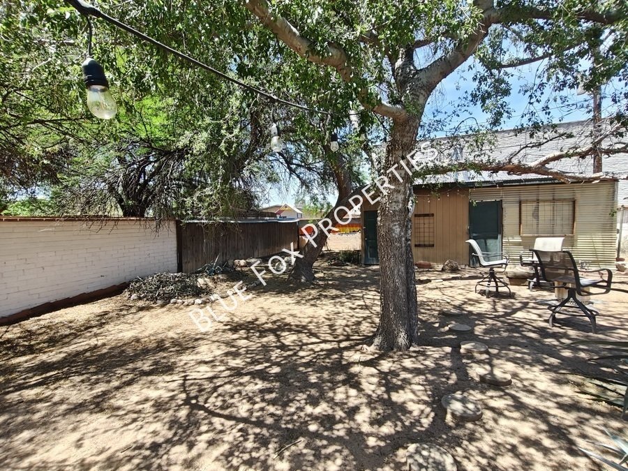 2233 N Isabel Blvd property image