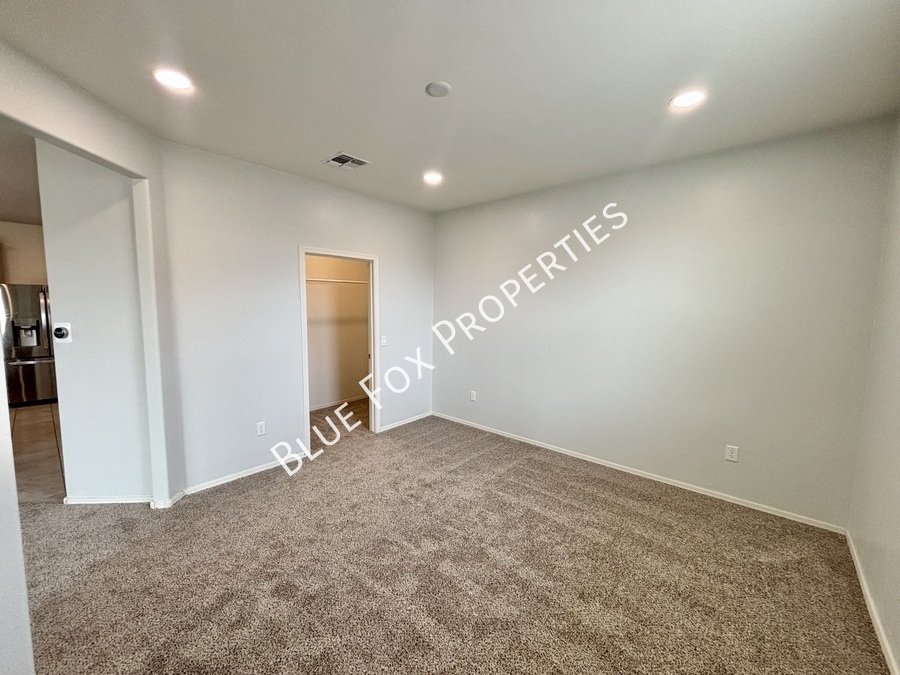 8518 W Pelican Place property image