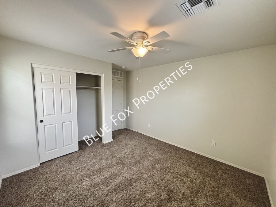 8518 W Pelican Place property image