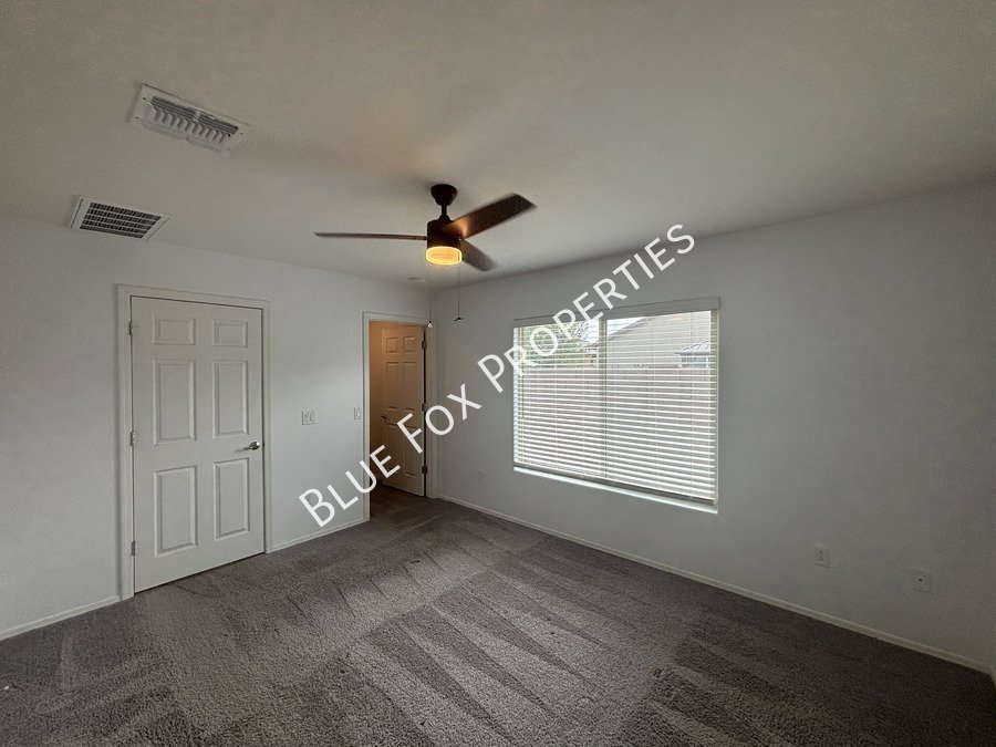 98 E Manor View Road property image
