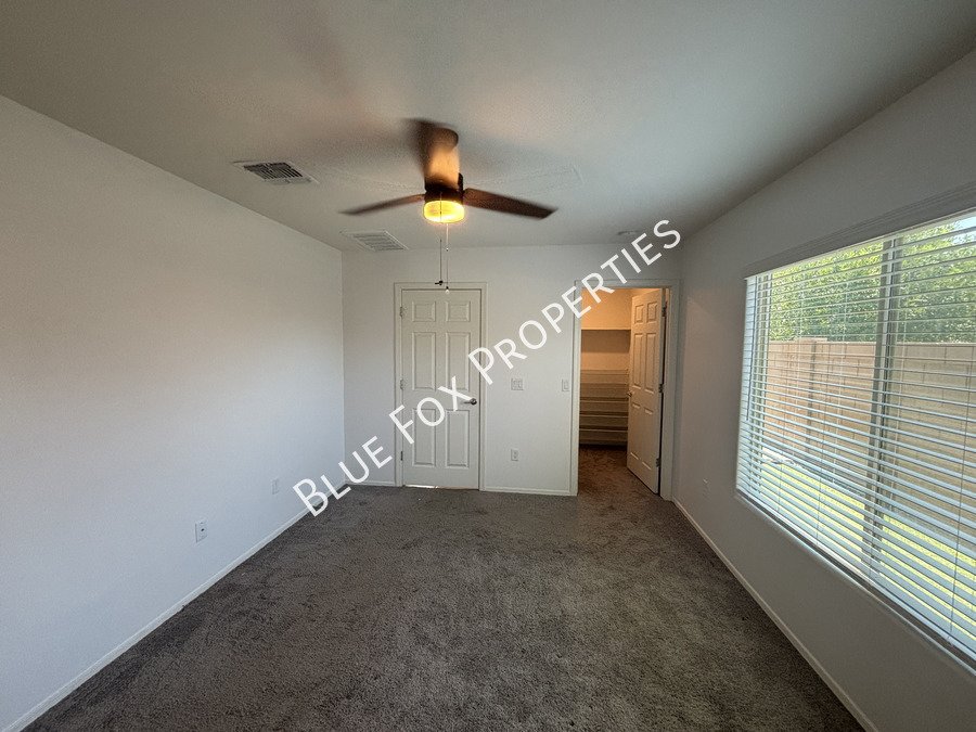 98 E Manor View Road property image