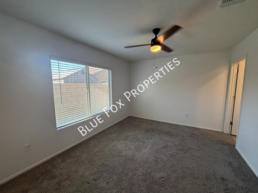 98 E Manor View Road property image