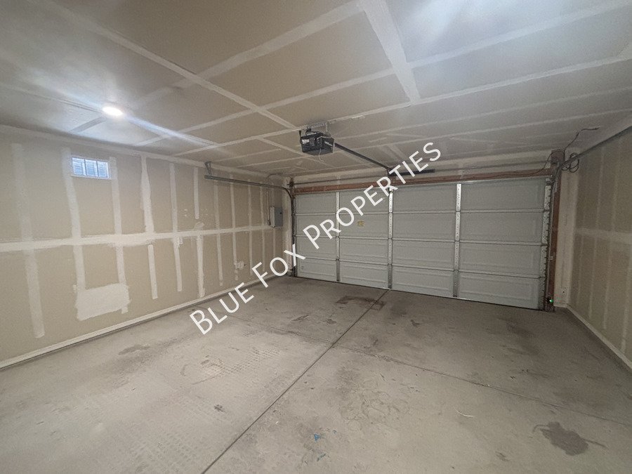 98 E Manor View Road property image