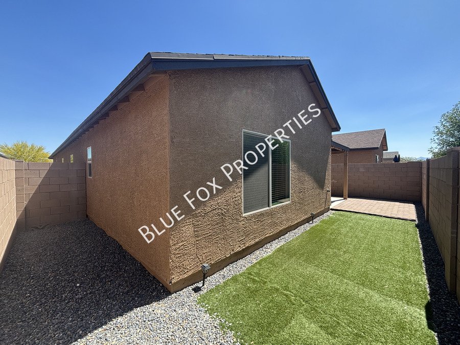 98 E Manor View Road property image
