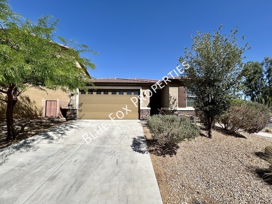 Coming June 15th! 7214 S Via Tierra Mesa property image