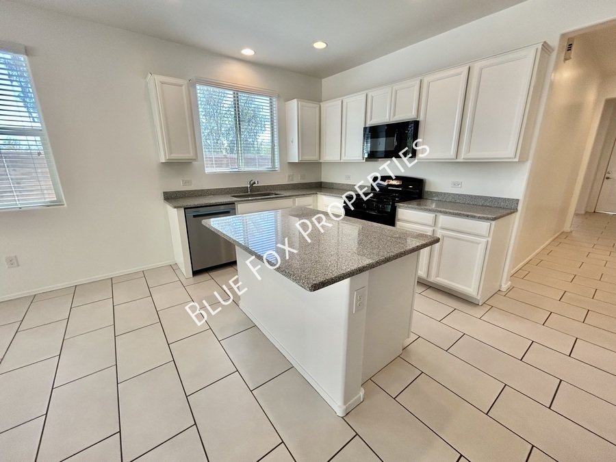 Coming June 15th! 7214 S Via Tierra Mesa property image
