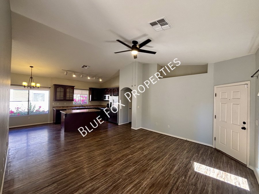 308 East Camino Limon Verde property image