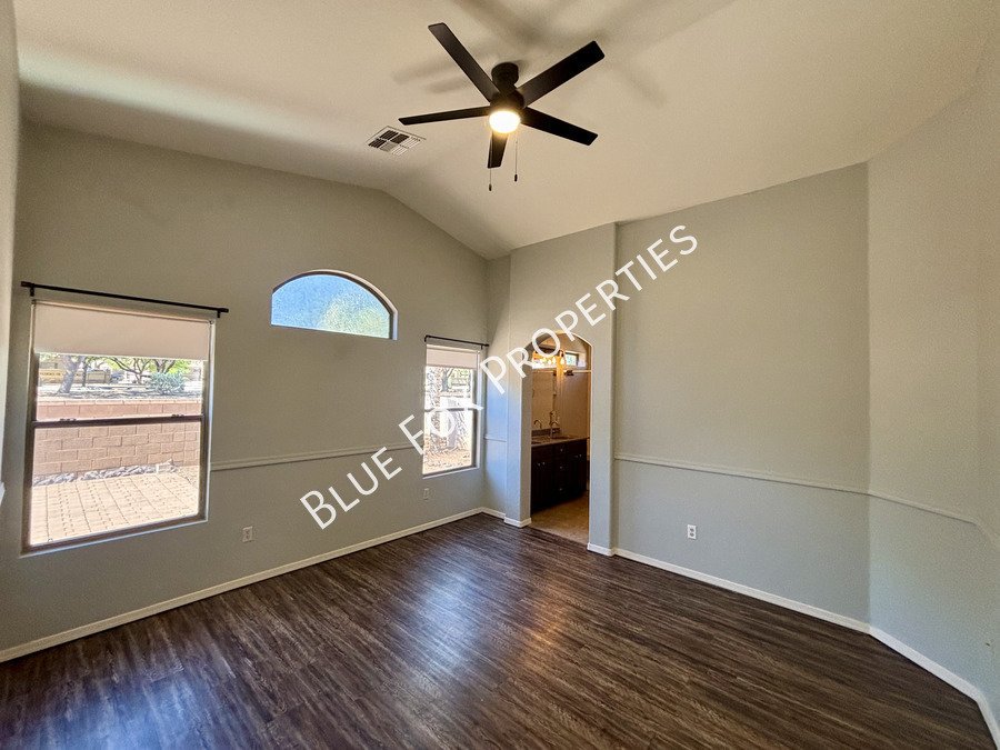 308 East Camino Limon Verde property image